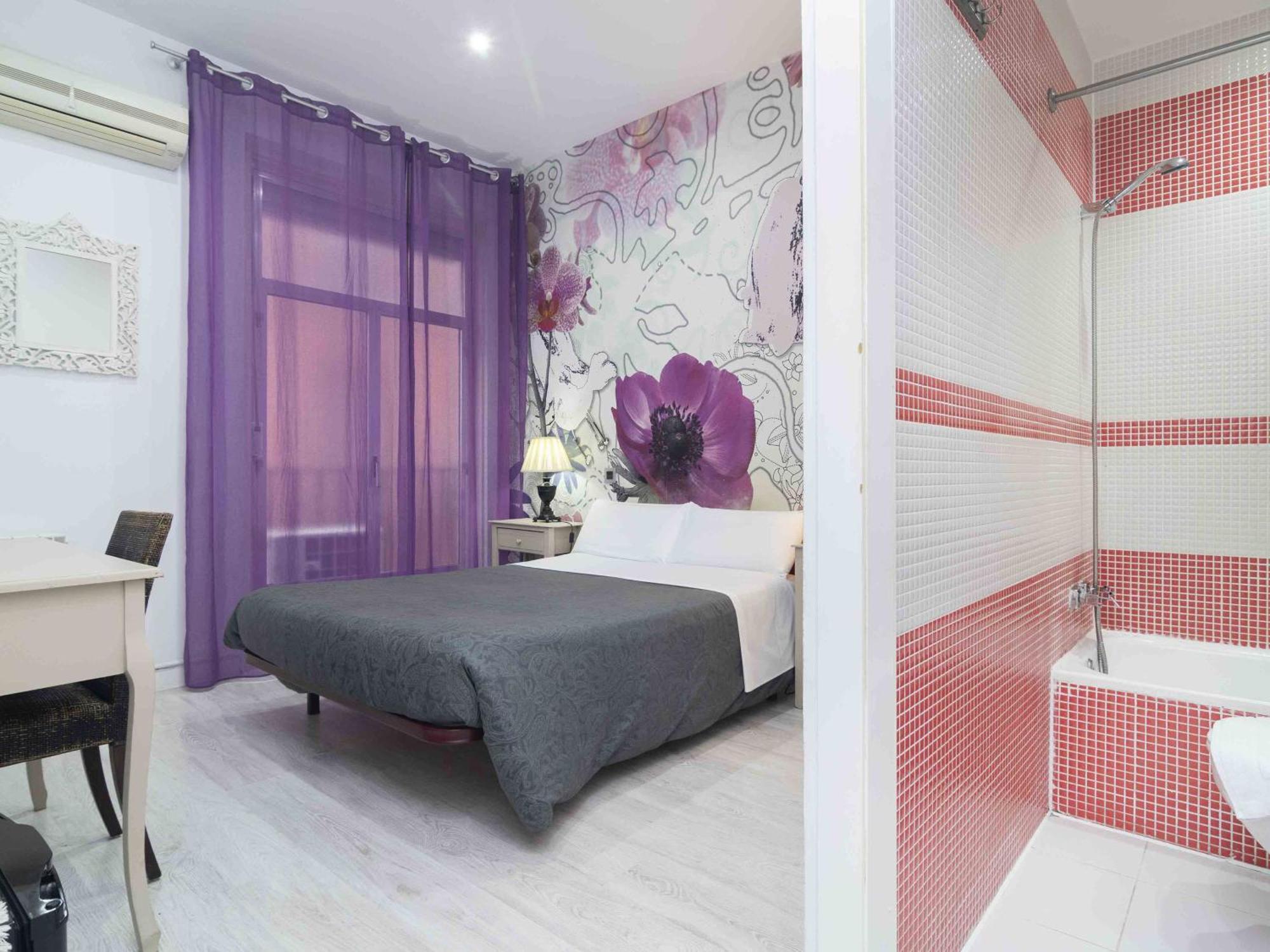 Pension Foster Мадрид Экстерьер фото